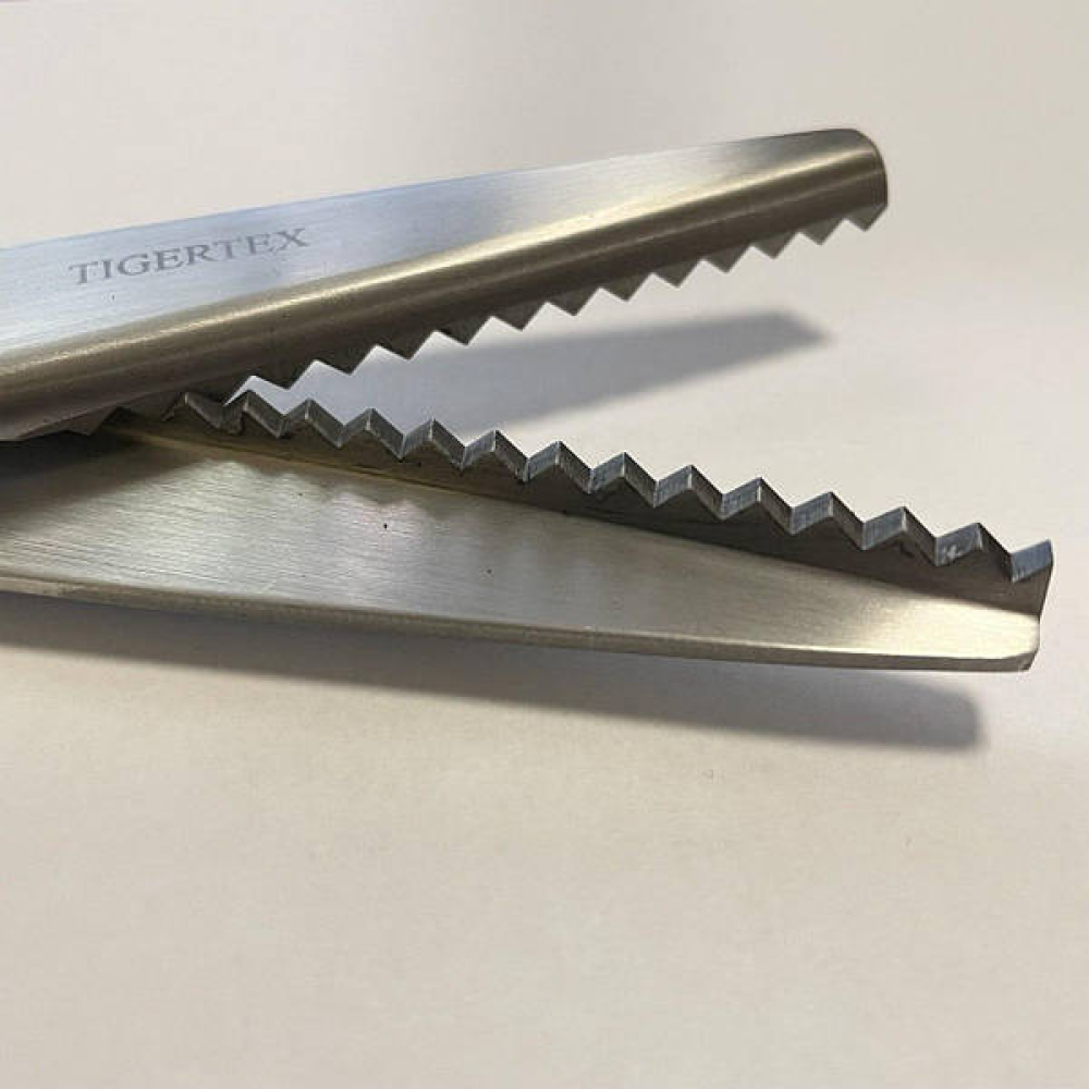 Ножиці кравецькі фігурні для шиття та рукоділля “Зигзаг“ 23см (9“) TIGERTEX прогумовані ручки (6355)